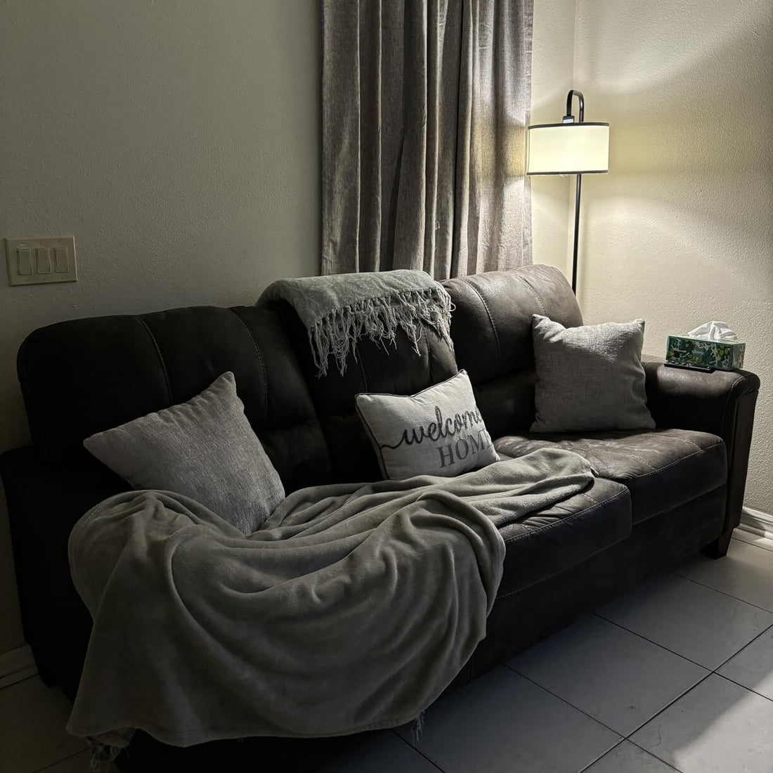 flicker-free floor lamp