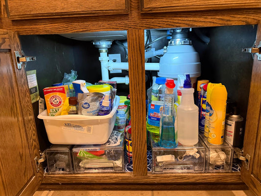 Gluroo medicine cabinet with lights